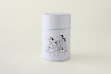 画像をギャラリービューアに読み込む, ヨーチビスケット入り オリジナル缶  わかめちゃんと家族(箱付き)