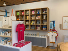 画像をギャラリービューアに読み込む, サザエさん Tシャツ ピンク