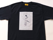 画像をギャラリービューアに読み込む, サザエさん黒染めTシャツ　雨
