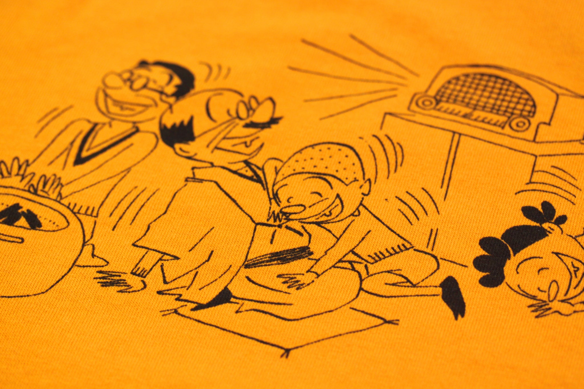 サザエさん Tシャツ 橙色 – 長谷川町子美術館 通信販売部